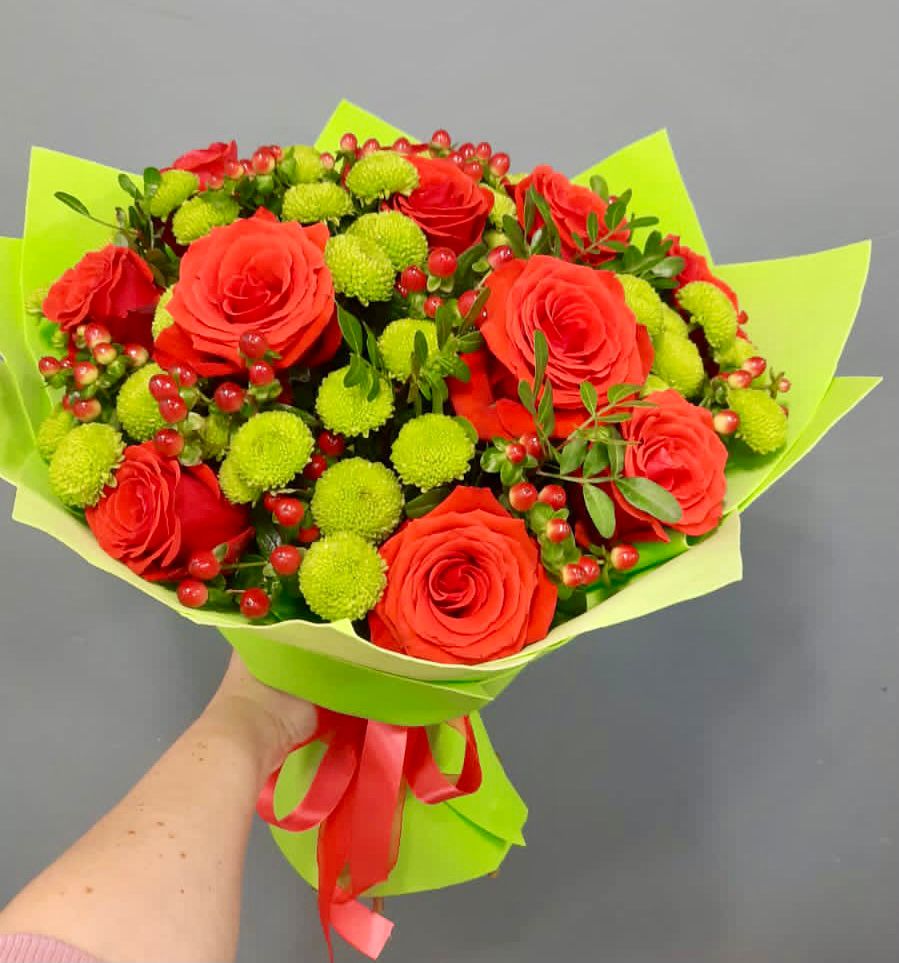 Букет цветов из: Хризантемы и Розы в Касимове