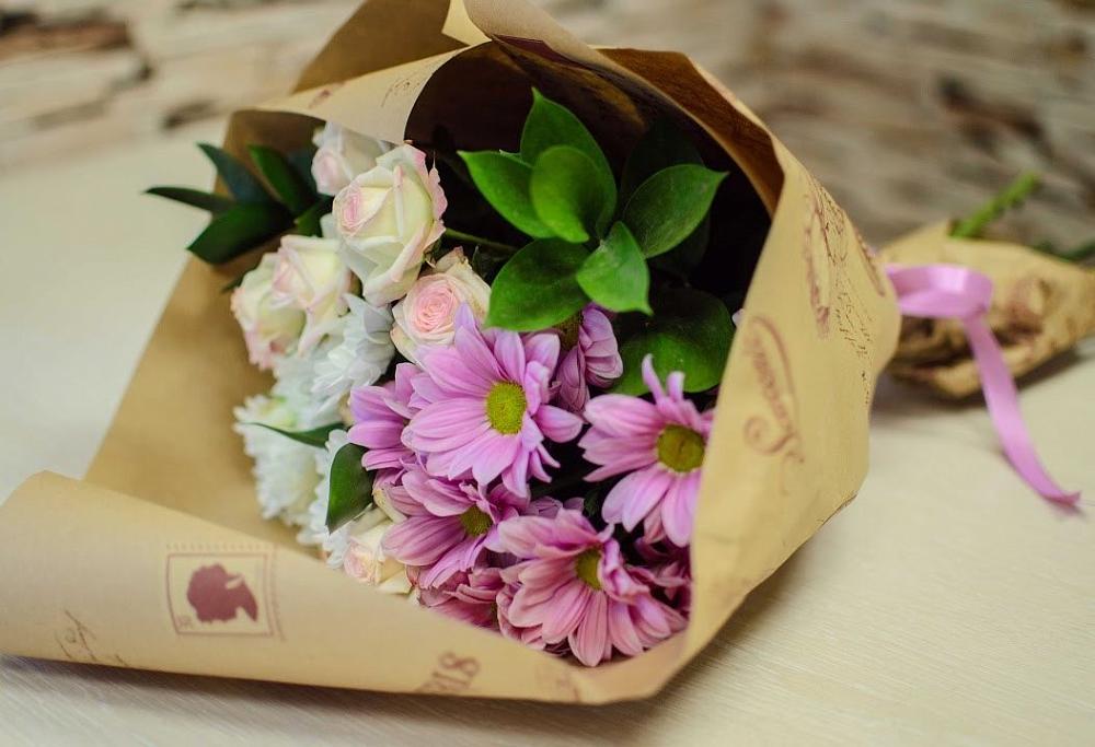 Букет улыбка в Касимове Букет цветов из: Розы и Хризантемы в Касимове