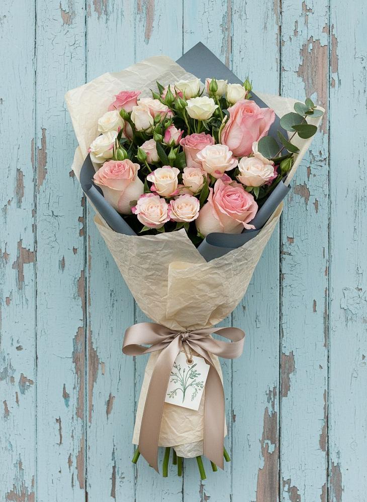 Букет нежный и розовый в Касимове Букет цветов из: Розы в Касимове