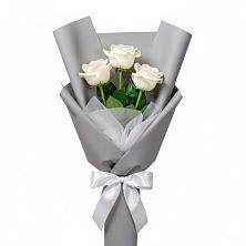 Букет 3 белые розы в Касимове Букет 3 белые розы в Касимове