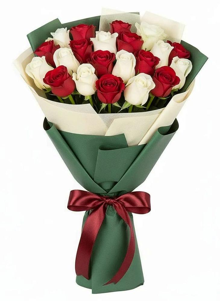 Букет Микс из красных и белых роз в Касимове