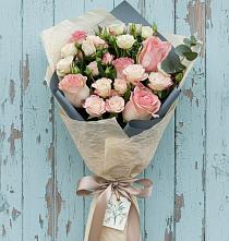 Букет нежный и розовый #REPLACE_PRED# Касимове Букет цветов из:  Розы #REPLACE_PRED# Касимове