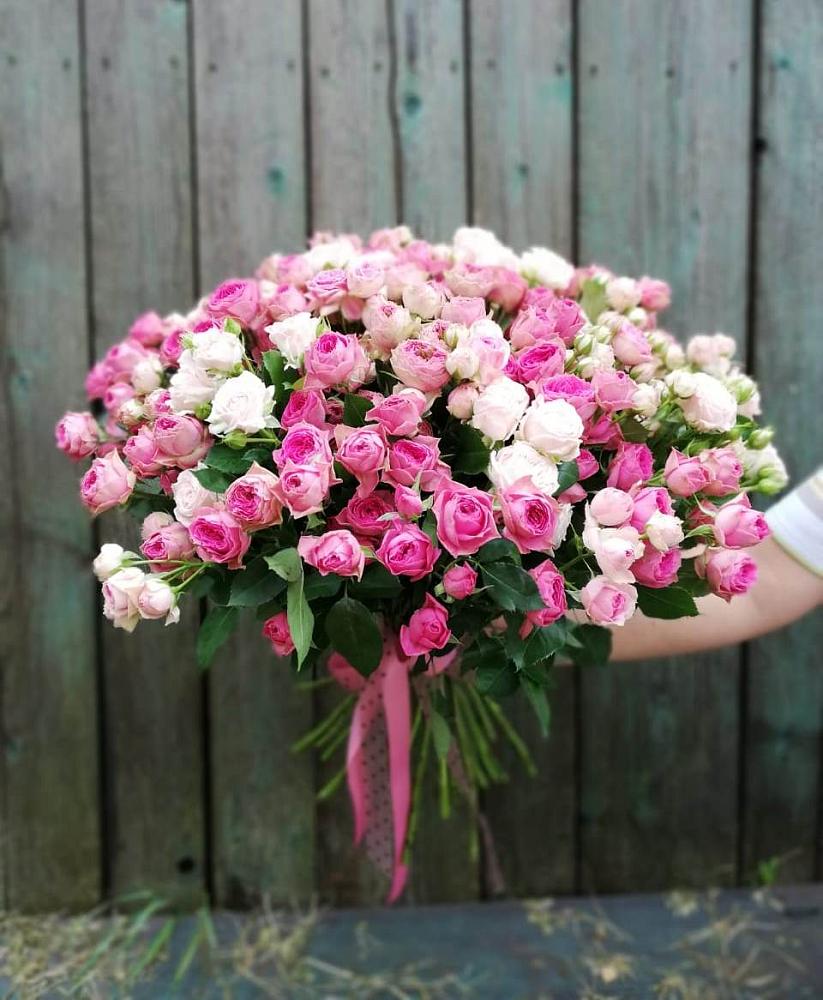 Букет Розовые кустовые розы Натали и Лав Лидия в Касимове