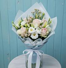 Букет цветов из:  Розы и Лизиантусы в Касимове