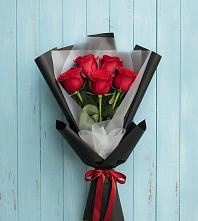 Букет в ритме города в Касимове Букет цветов из:  Розы в Касимове
