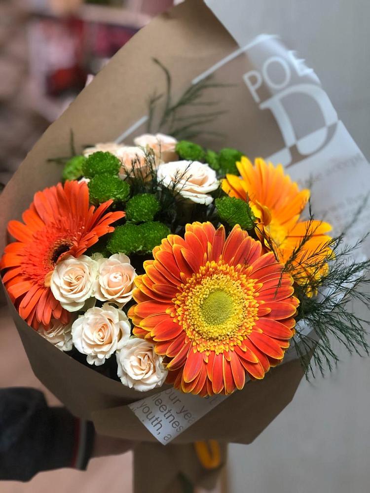 Букет цветов из: Герберы, Хризантемы и Розы в Касимове